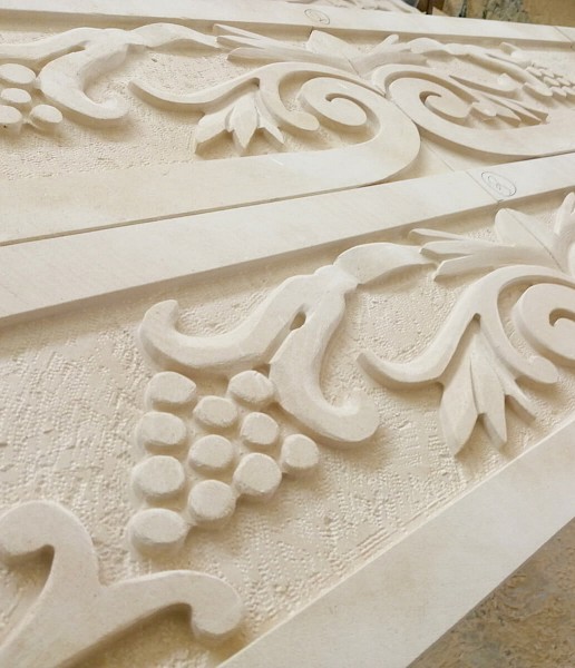 Fine natural stone decorations