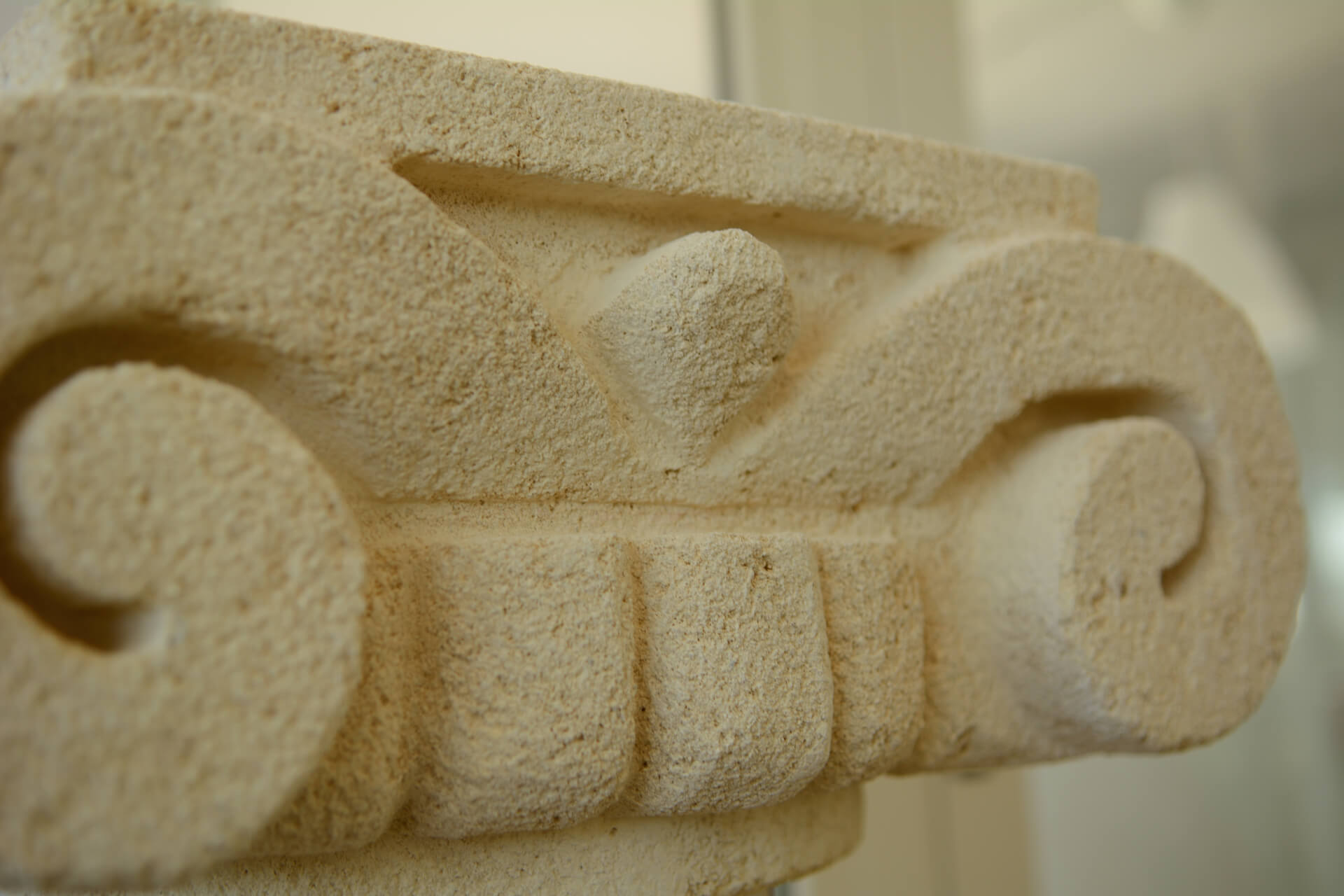 Lavorazione artigianale pietra leccese